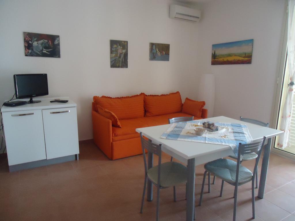 Isola Del Sole Apartman Szirakúza Szoba fotó