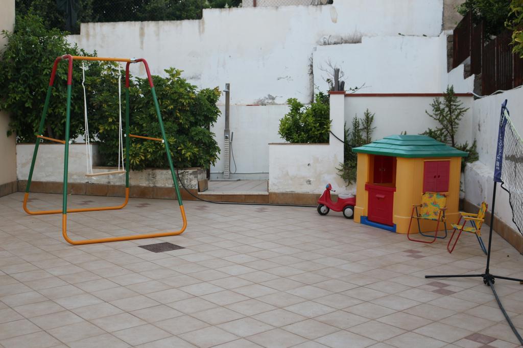Isola Del Sole Apartman Szirakúza Kültér fotó