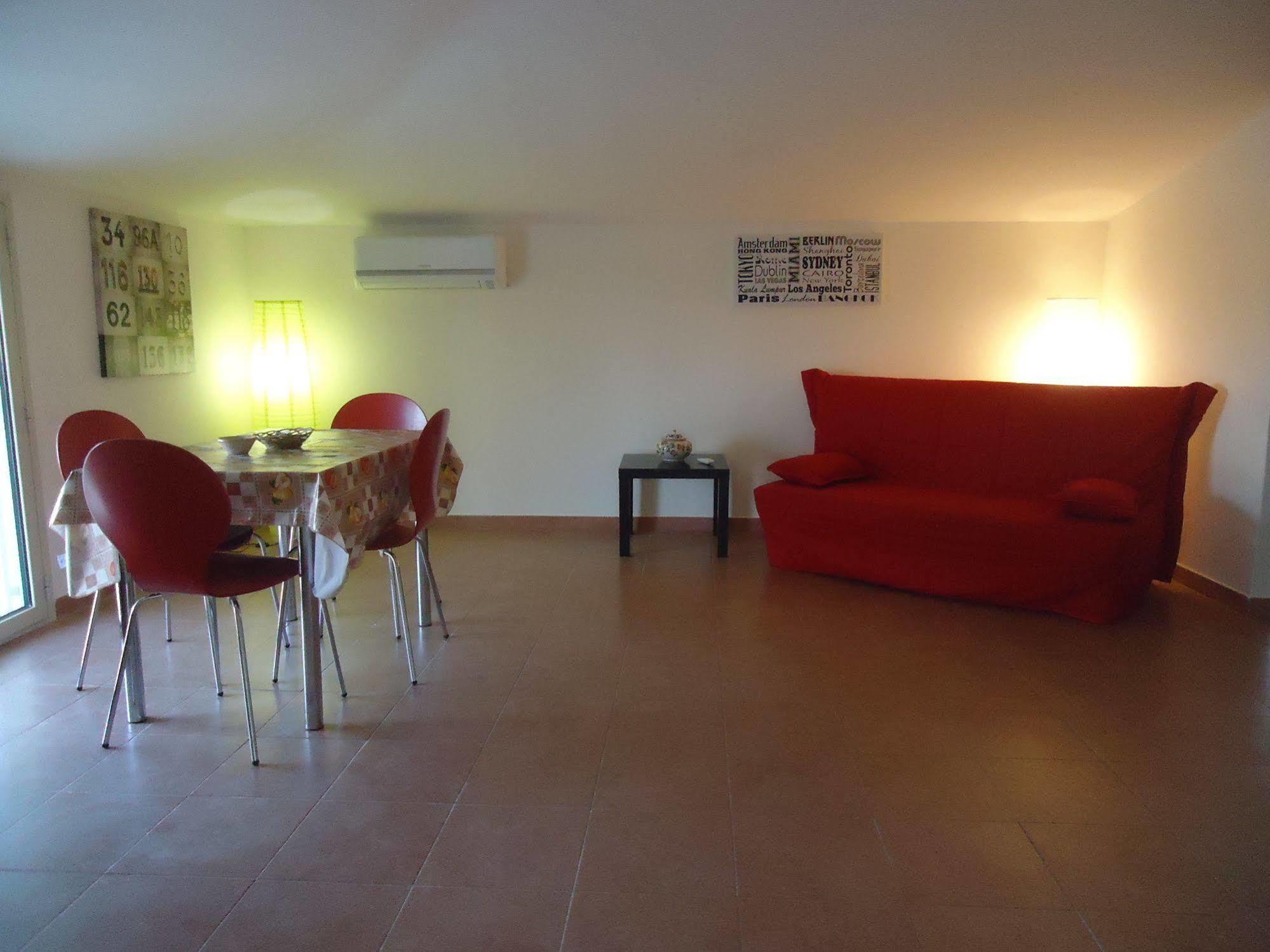 Isola Del Sole Apartman Szirakúza Kültér fotó