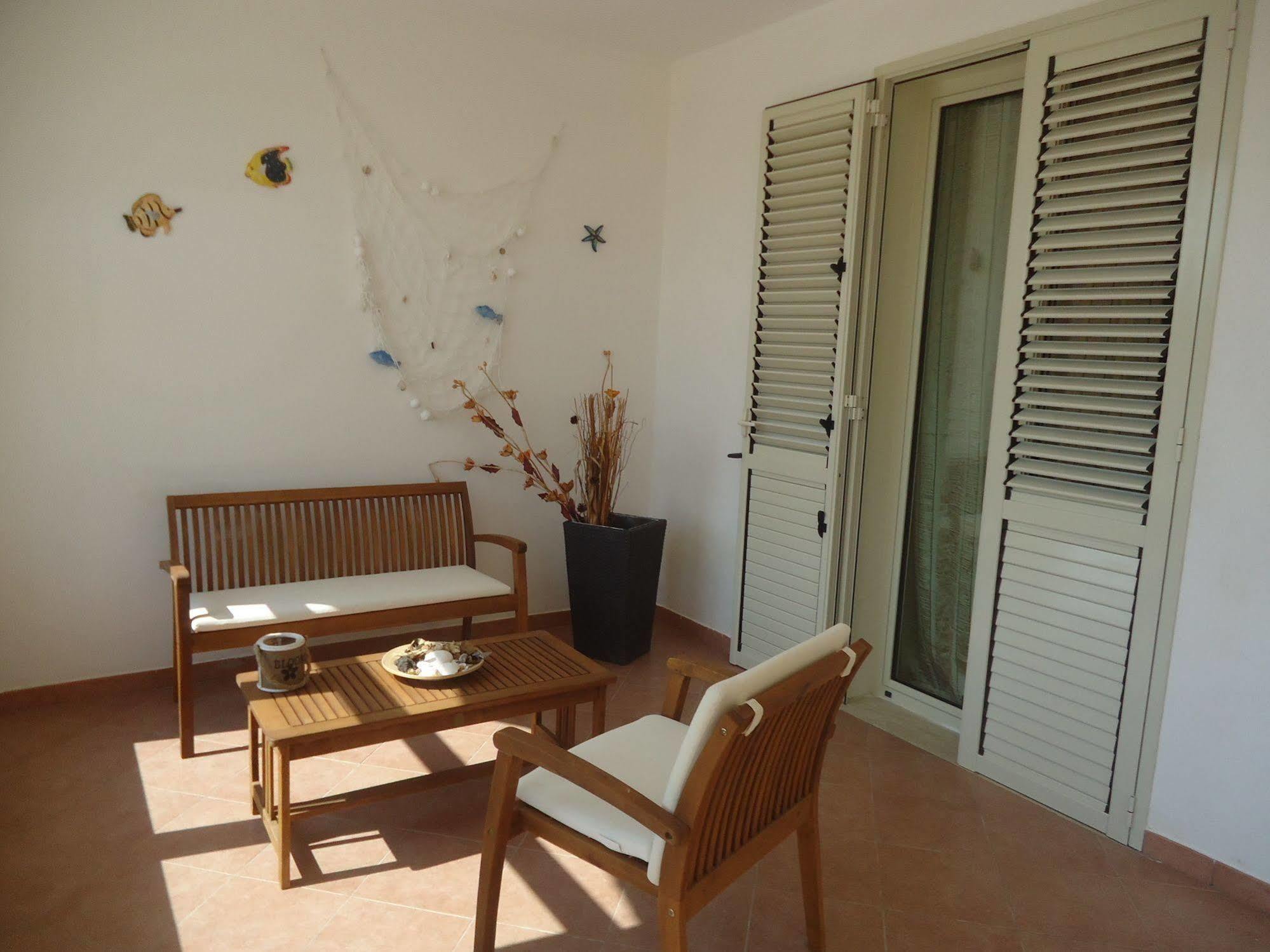 Isola Del Sole Apartman Szirakúza Kültér fotó