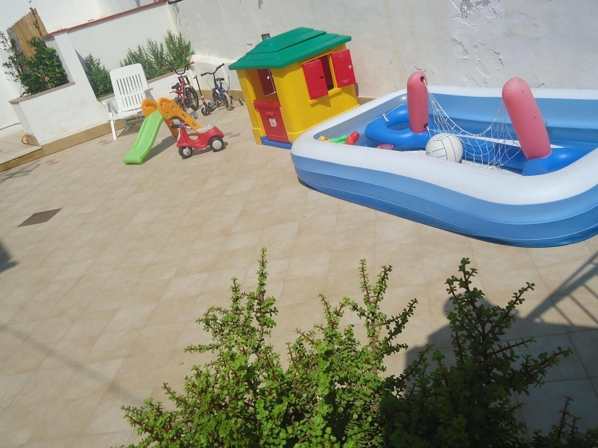 Isola Del Sole Apartman Szirakúza Kültér fotó